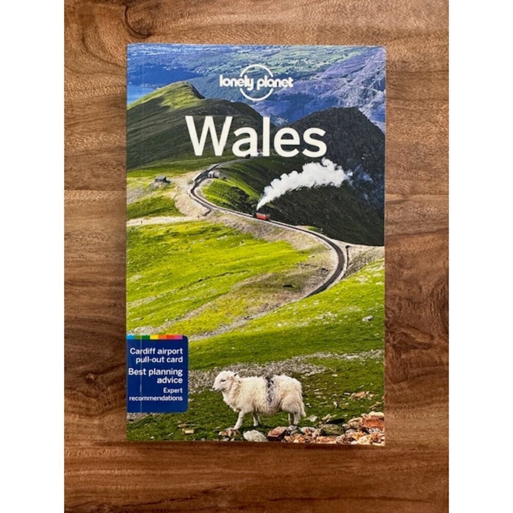 Lonely Planet Wales Travel Guide 7th Edition 2021 Paperback- Excellent Condition
